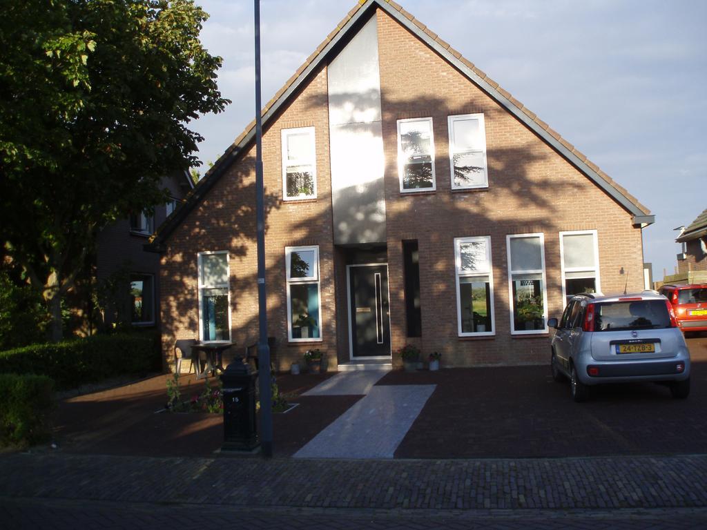 B&B Fam. Tavenier Vrouwenpolder Værelse billede